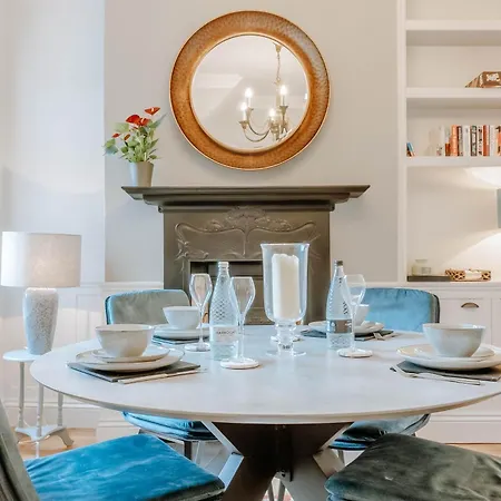 The Townhouse * هاروغايت